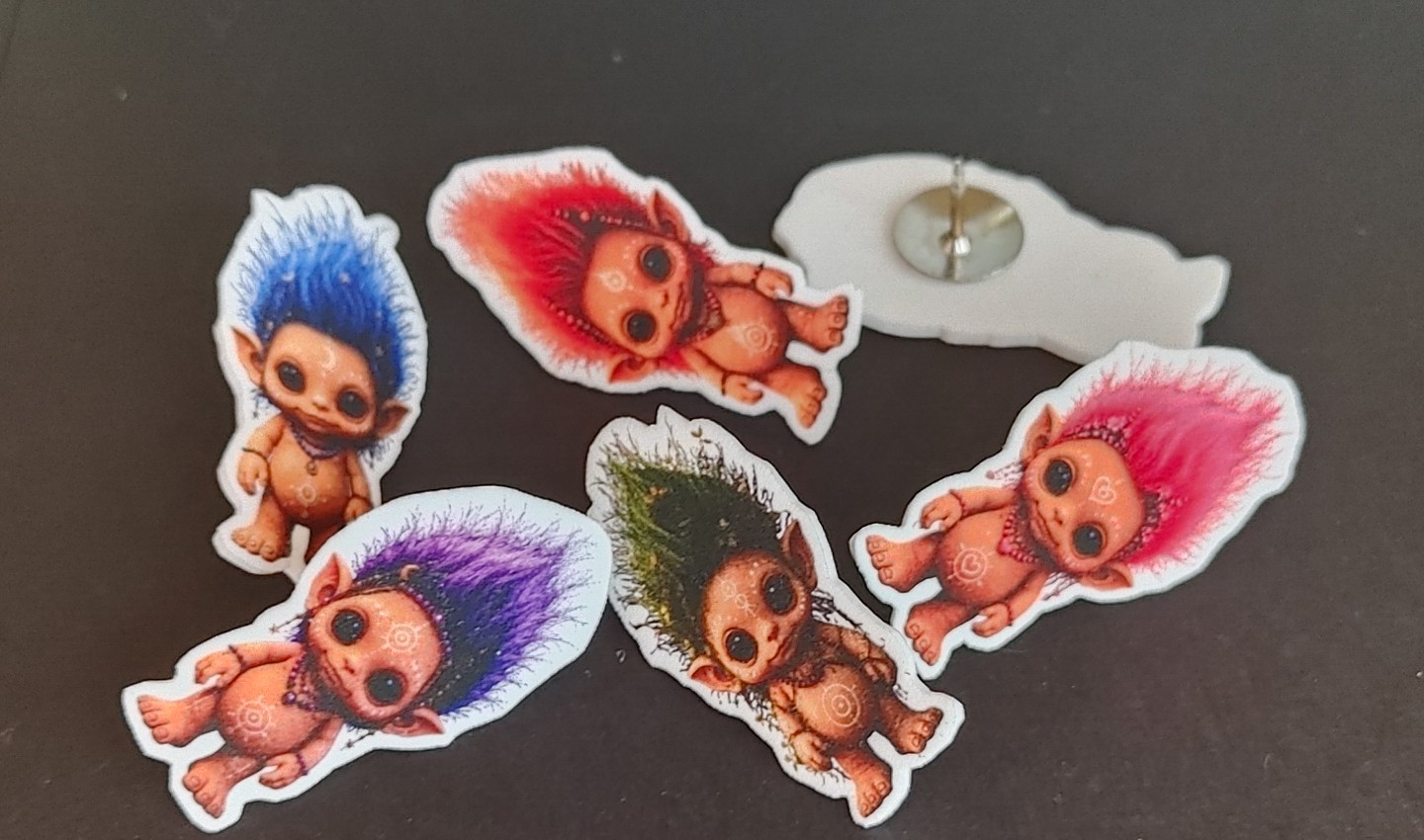 IBeanTrolled troll thumbtacks on a corkboard